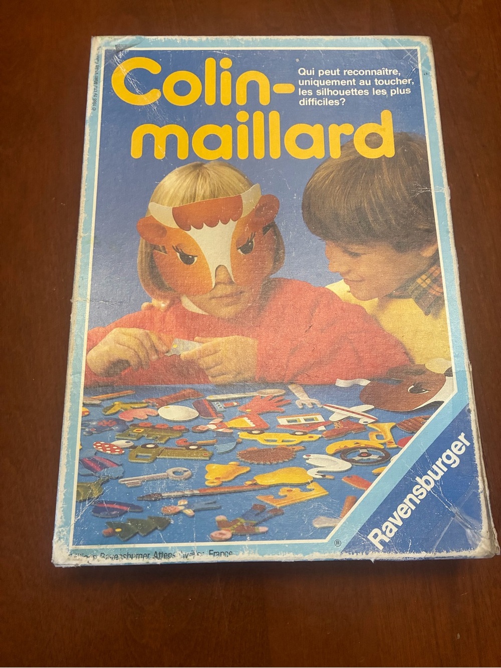 Ravensburger Colin-Maillard Kids Touch & Guess Game - Blue